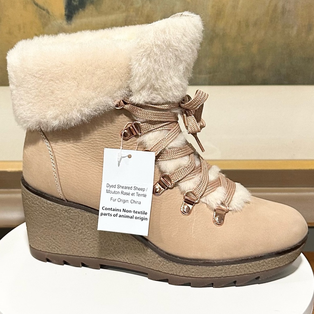 🌸J. CREW🌸 Nordic Fur Lined Wedge Bootie Size: 8M - Picture 2 of 10